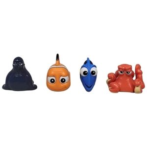 Disney Finding Dory PVC Figures Hank, Marlin, Fluke & Dory 1.5" / 2" Bandai 2015